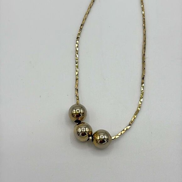 Vintage Beaded Dainty Petite Beautiful Necklace - Picture 4 of 9
